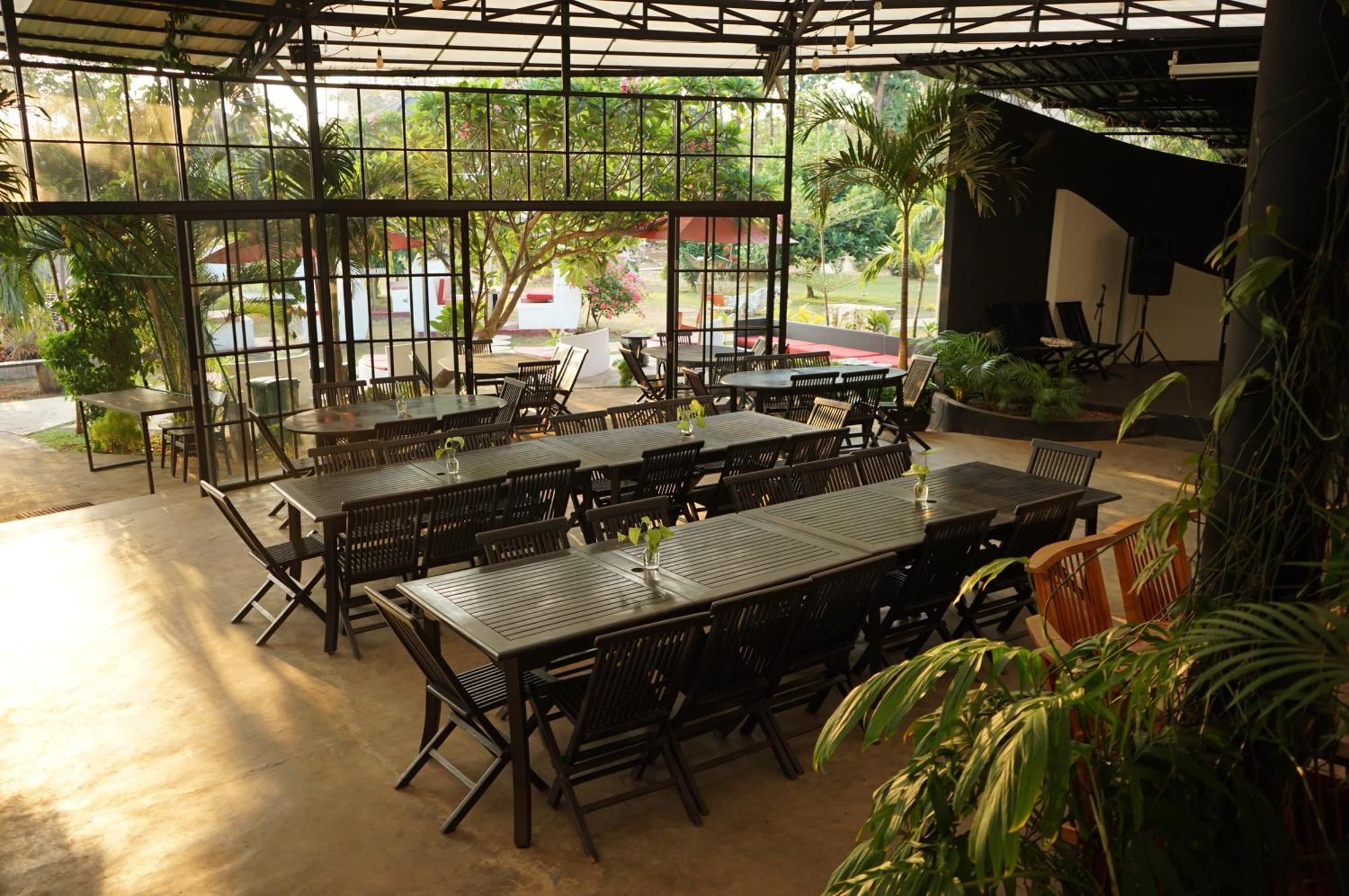 Lucca Resort & Residence Jepara Exterior photo