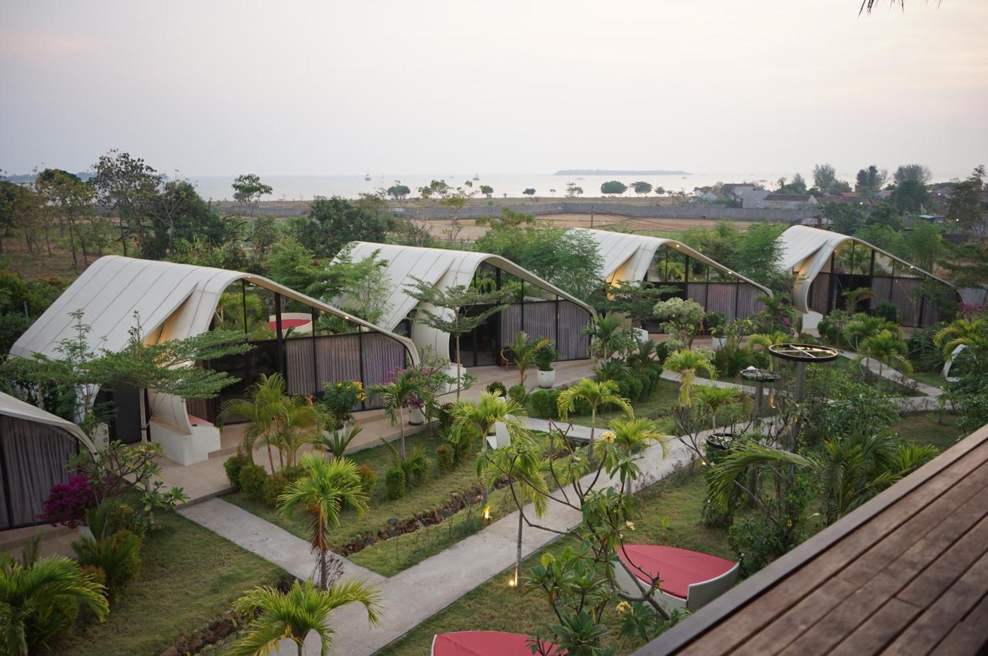 Lucca Resort & Residence Jepara Exterior photo