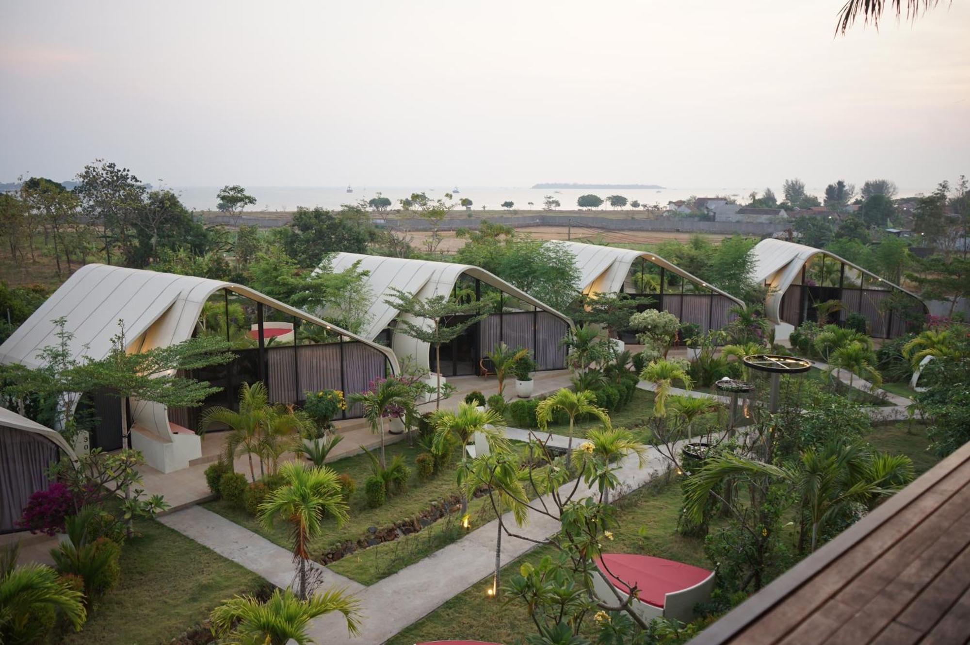 Lucca Resort & Residence Jepara Exterior photo